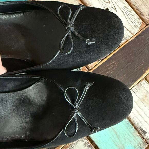 Salvatore Ferragamo black suede pumps heels patent bow detail women's 7.5 B - Picture 4 of 10